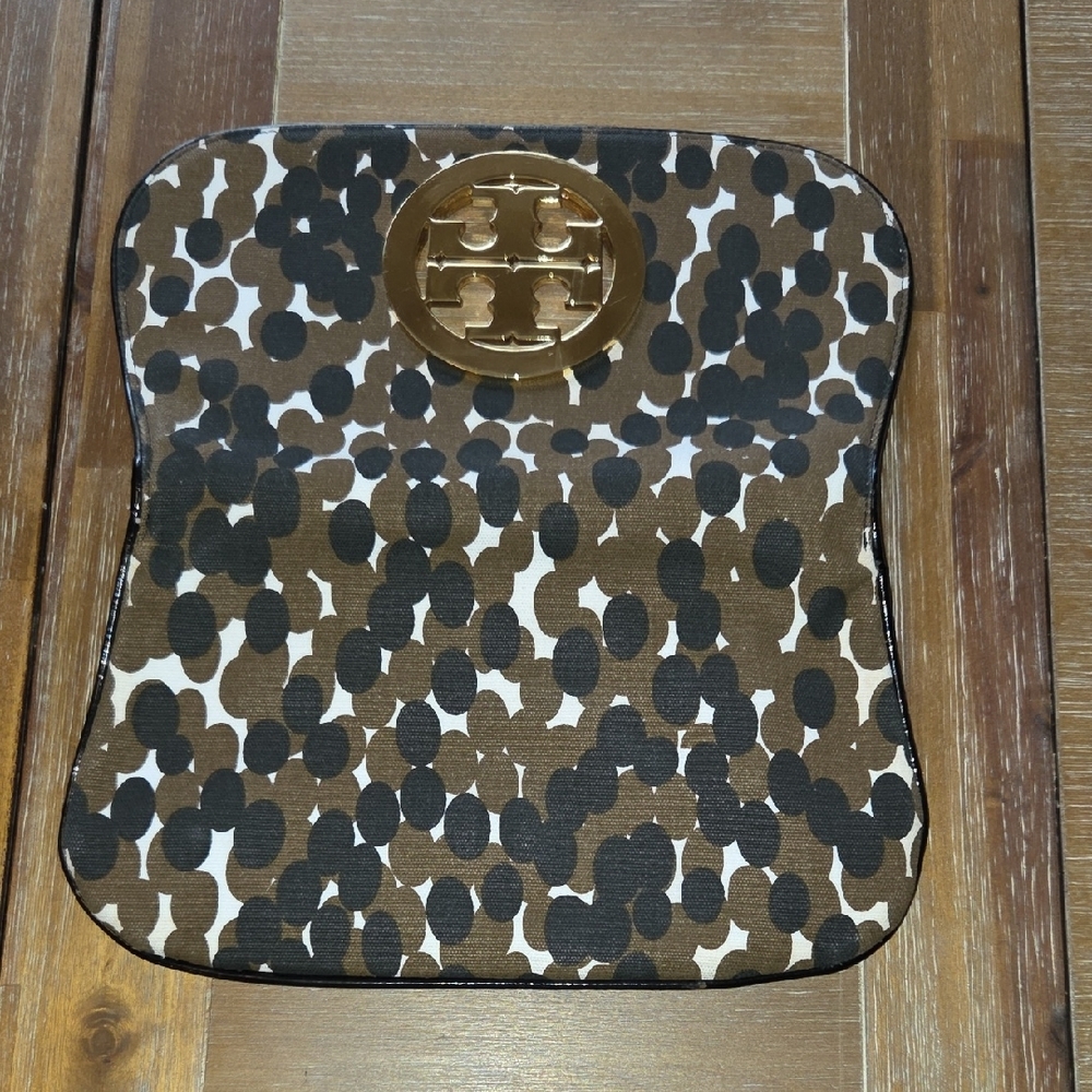 Tory Burch Clutch - Picture 8 of 8